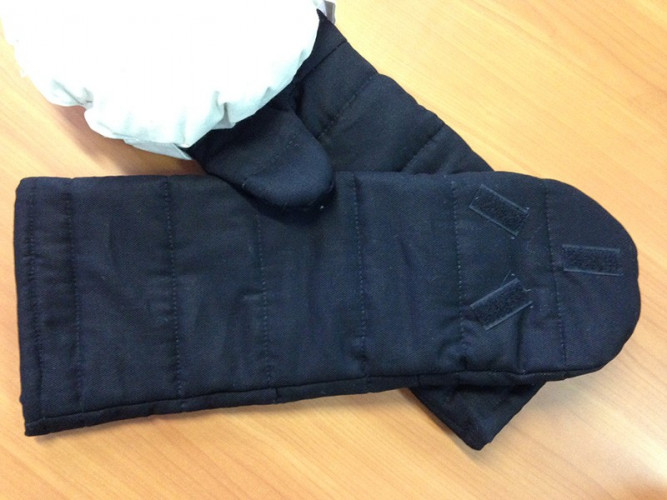 Рукавицы для работы с тандыром в Краснодаре