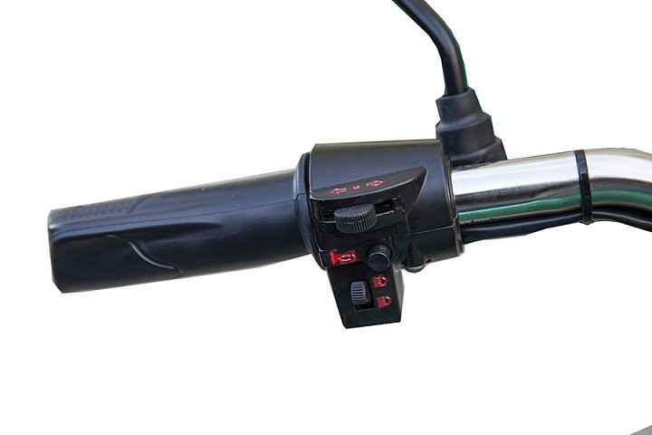 Грузовой электрический трицикл RuTrike Вояж К1 в Краснодаре