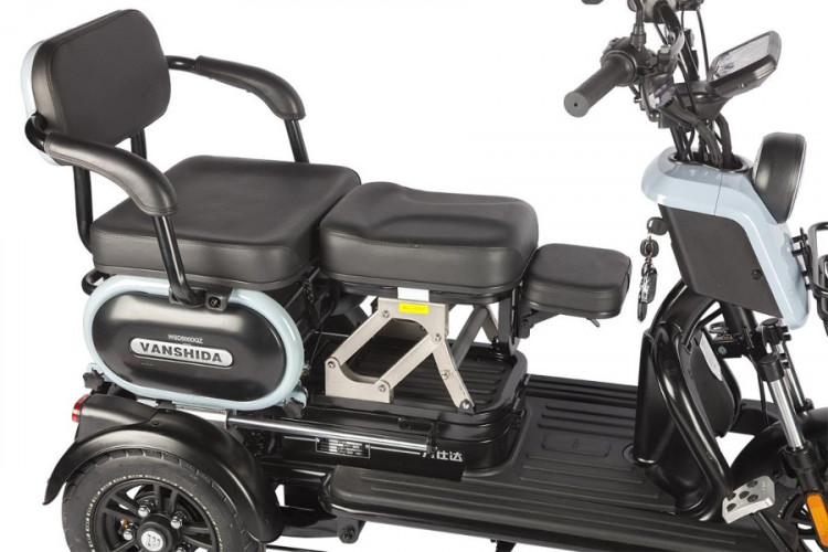 Электротрицикл Wanshida UN MOTO в Краснодаре