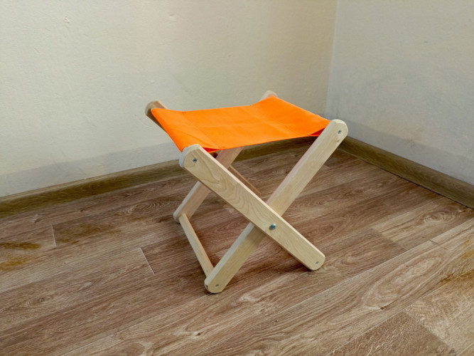 Табурет складной деревянный в Краснодаре