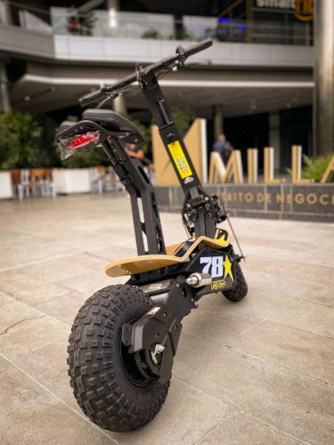 Электросамокат VeloCifero MAD 2000W в Краснодаре